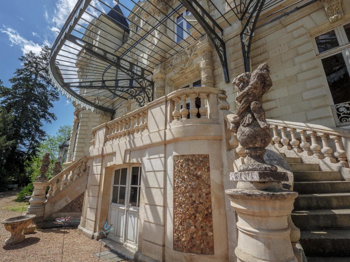 Chambres d'hôtes Château Les Orchidées SAUMUR Extérieur photo
