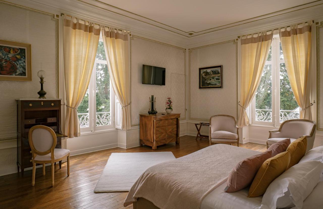 Chambres d'hôtes Château Les Orchidées SAUMUR Extérieur photo