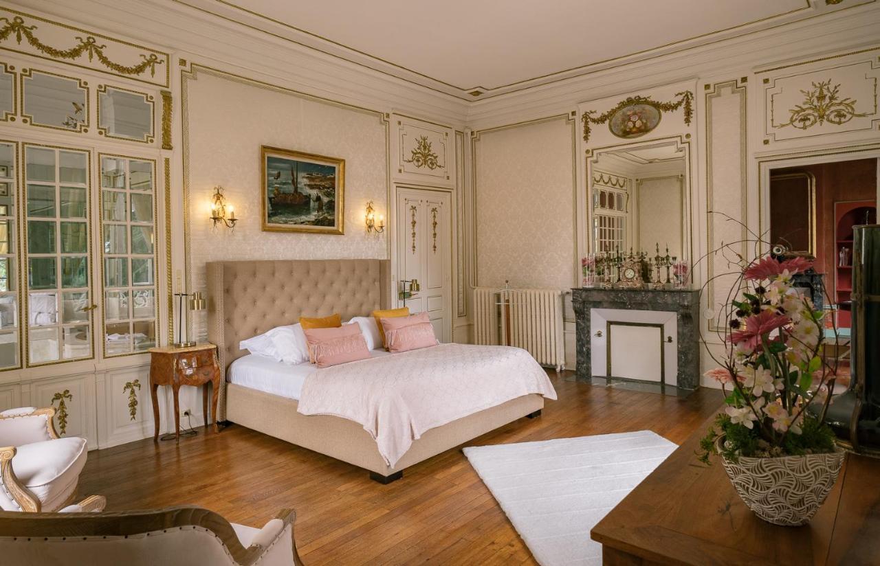 Chambres d'hôtes Château Les Orchidées SAUMUR Extérieur photo