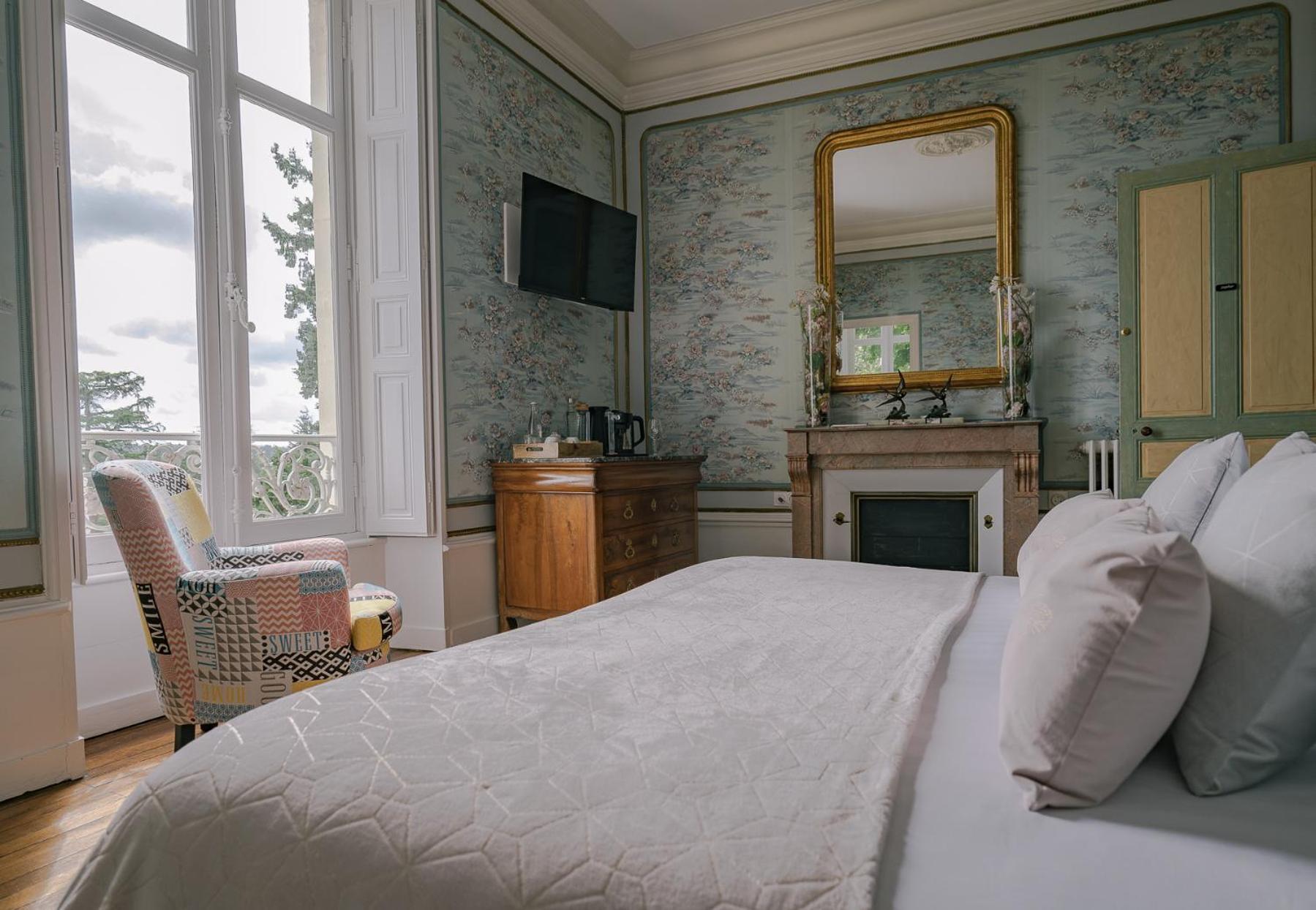 Chambres d'hôtes Château Les Orchidées SAUMUR Extérieur photo